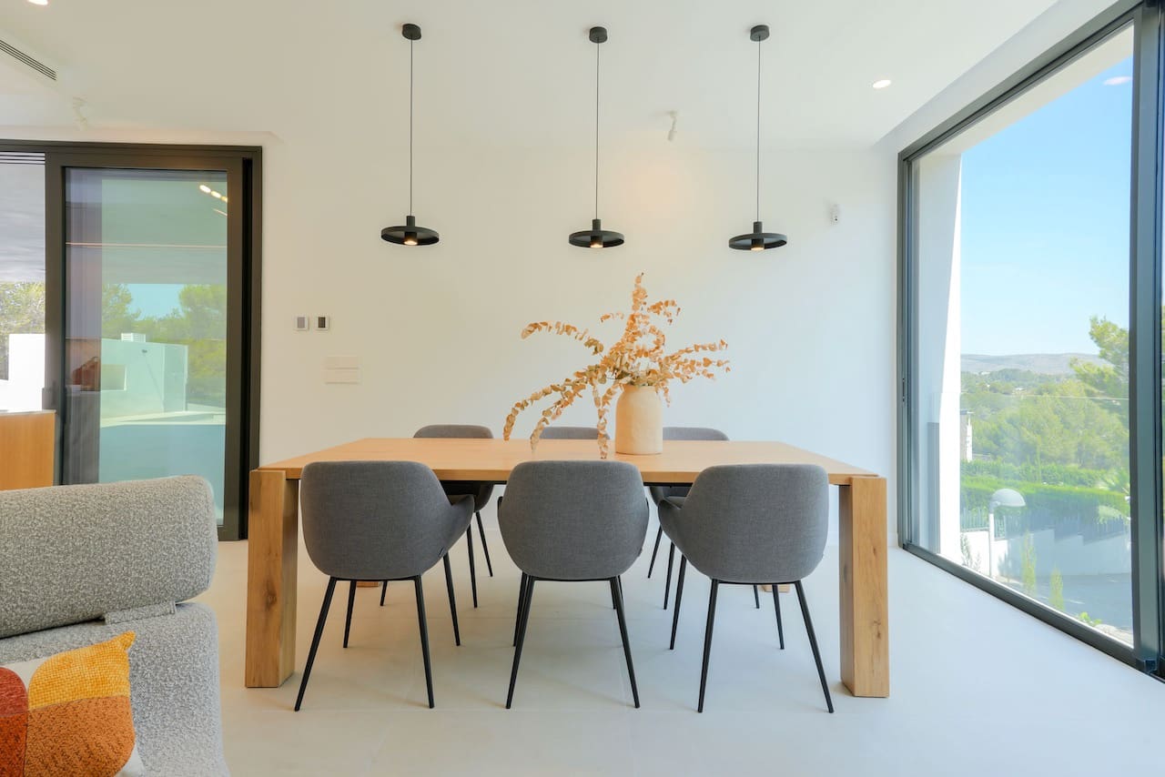 4 bedroom Villa for sale in Moraira with pool garage - € 1,499,000 (Ref: 8187265)