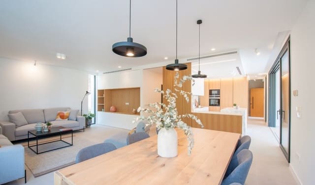 4 soveværelse Villa til salg i Moraira, Teulada-Moraira med swimmingpool garage - € 1.499.000 (Ref: 8187265)