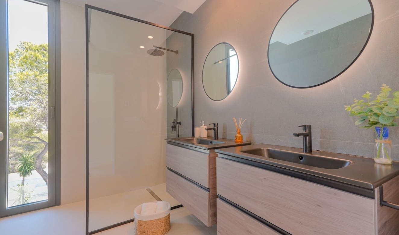 4 soveværelse Villa til salg i Moraira med swimmingpool garage - € 1.499.000 (Ref: 8187265)