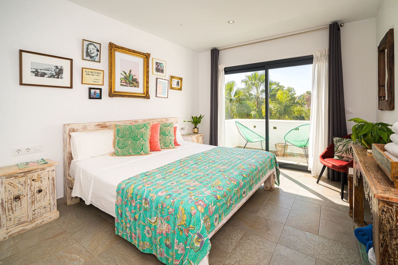 7 bedroom Villa for sale in Benissa with pool - € 1,350,000 (Ref: 8304261)