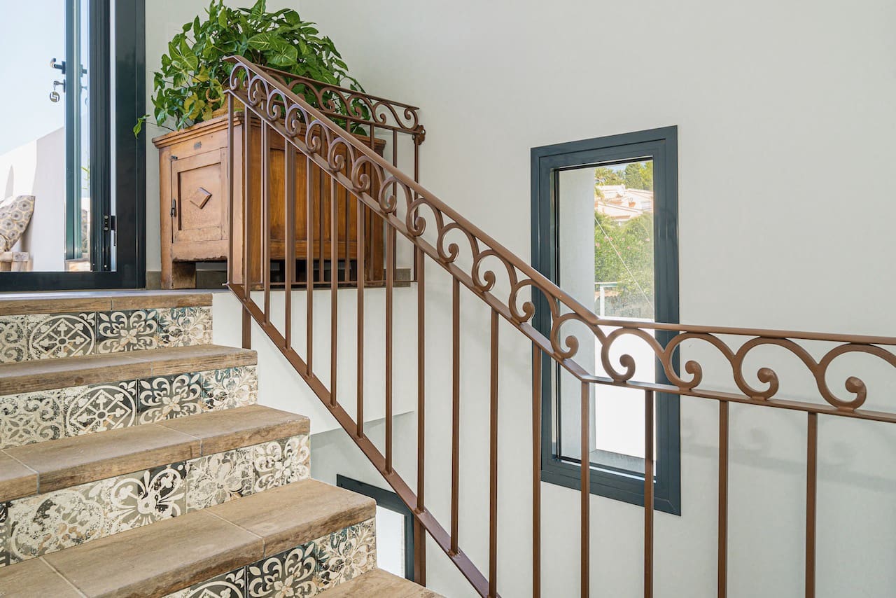 7 bedroom Villa for sale in Benissa with pool - € 1,350,000 (Ref: 8304261)