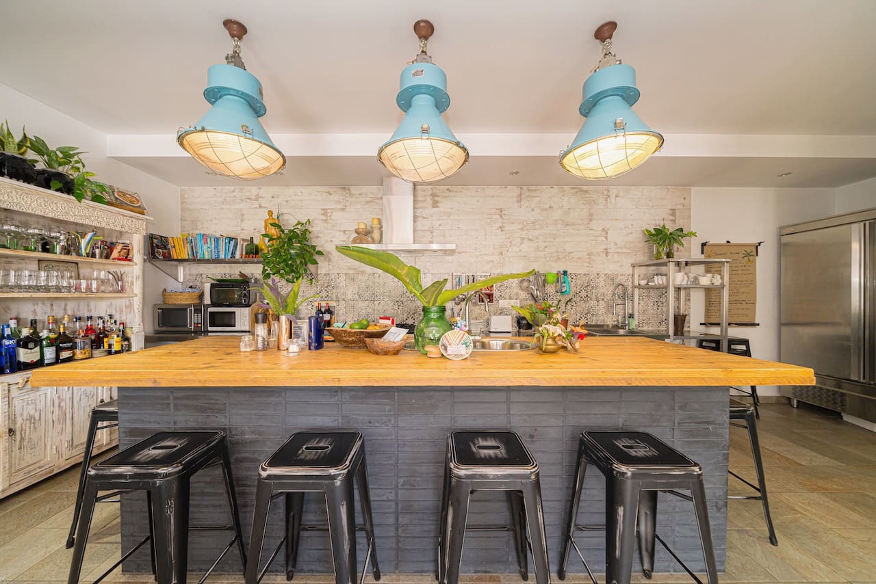 7 bedroom Villa for sale in Benissa with pool - € 1,350,000 (Ref: 8304261)