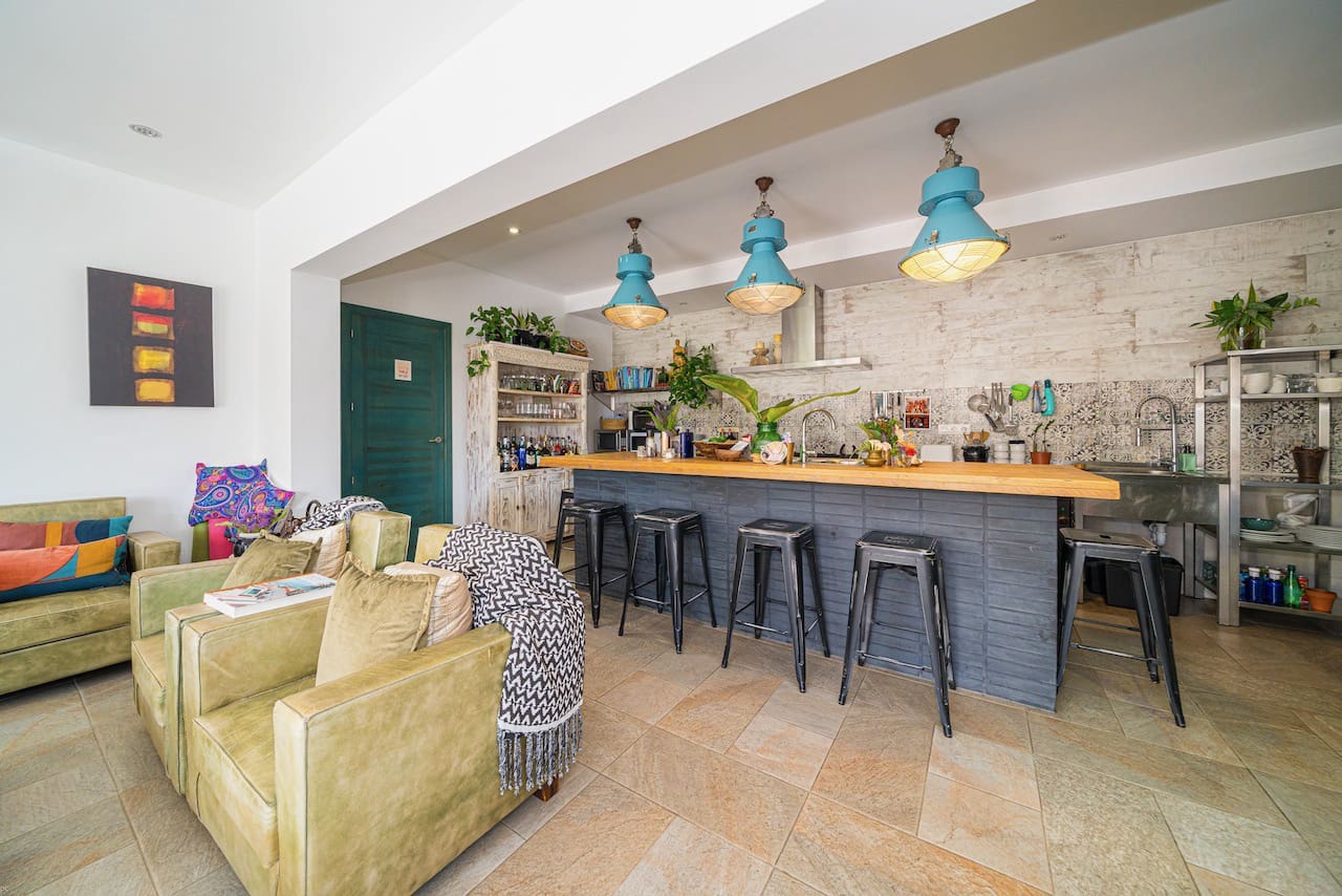 7 bedroom Villa for sale in Benissa with pool - € 1,350,000 (Ref: 8304261)