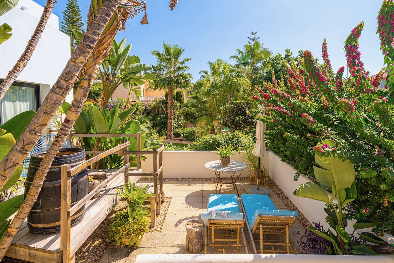 7 bedroom Villa for sale in Benissa with pool - € 1,350,000 (Ref: 8304261)