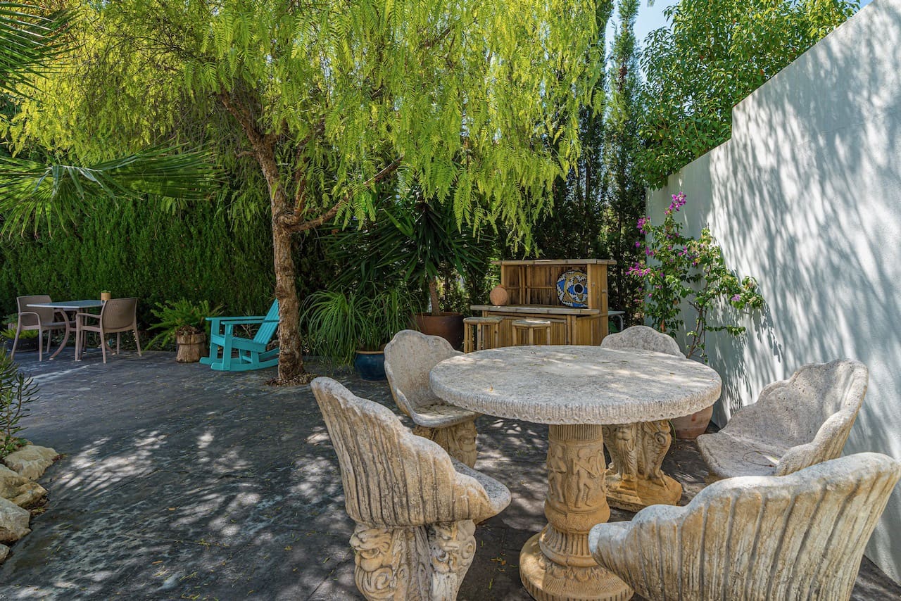 7 bedroom Villa for sale in Benissa with pool - € 1,350,000 (Ref: 8304261)