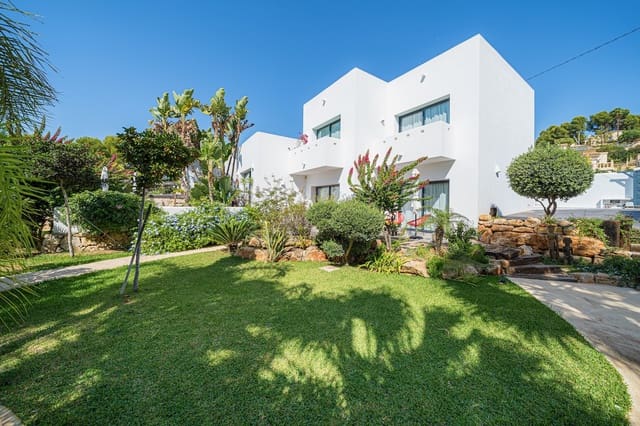 7 Zimmer Villa zu verkaufen in Benissa mit Pool - 1.350.000 € (Ref: 8304261)