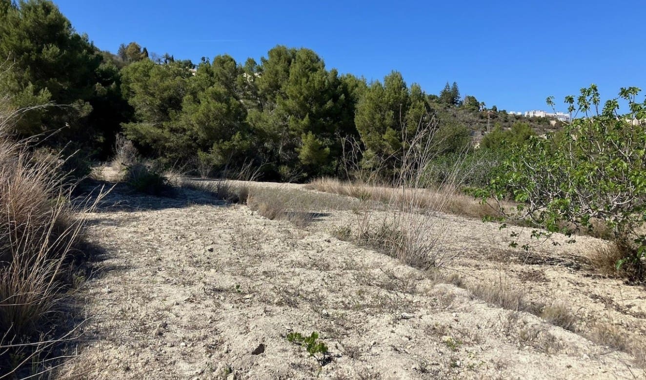 Finca/Country House for sale in Benissa - € 199,000 (Ref: 8314885)