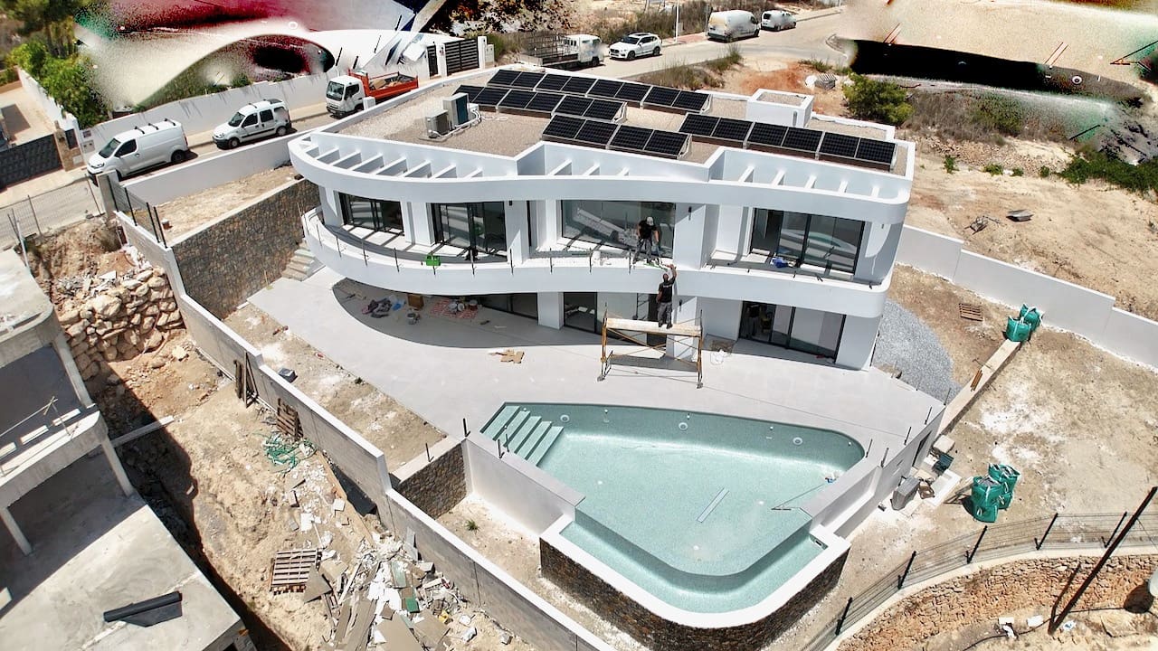 4 bedroom Villa for sale in Moraira with pool garage - € 1,500,000 (Ref: 8431945)