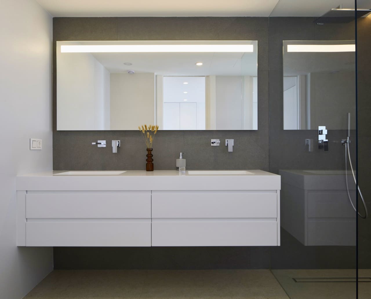 4 bedroom Villa for sale in Altea with pool garage - € 2,135,000 (Ref: 8481423)