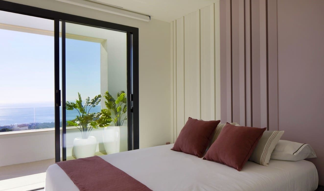 4 bedroom Villa for sale in Altea with pool garage - € 2,135,000 (Ref: 8481423)