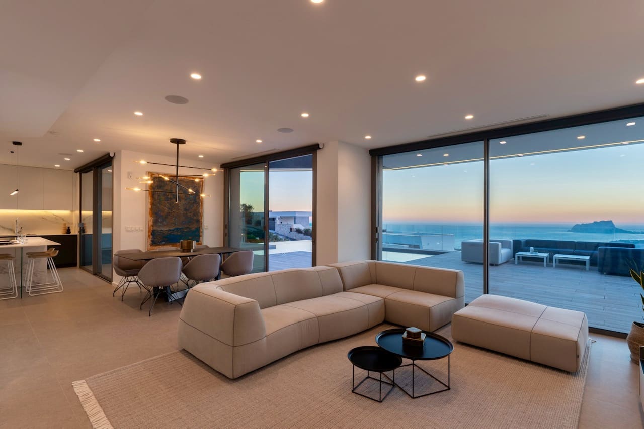 4 slaapkamer Villa te koop in Cumbre del Sol met zwembad - € 2.950.000 (Ref: 8555730)