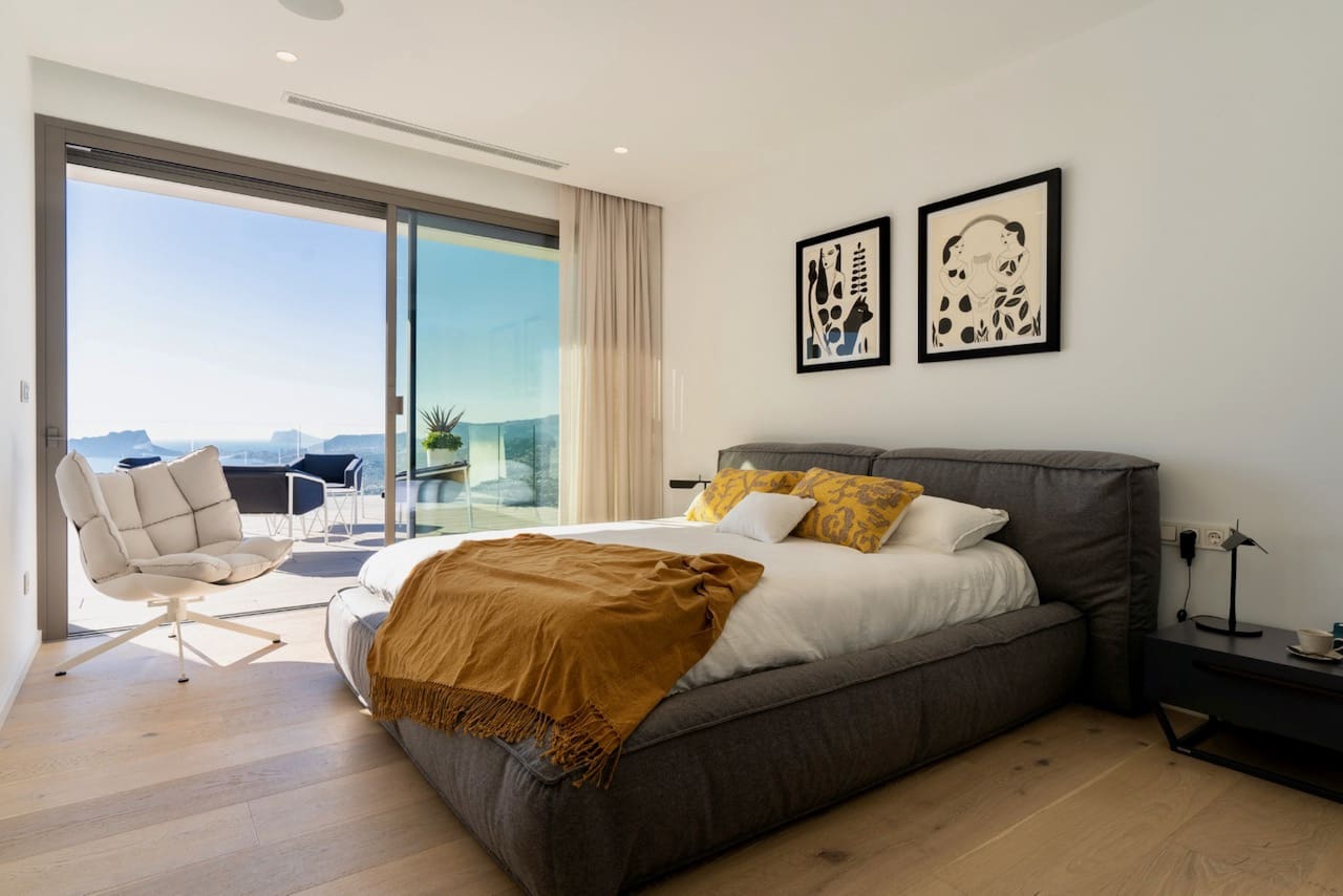 4 slaapkamer Villa te koop in Cumbre del Sol met zwembad - € 2.950.000 (Ref: 8555730)