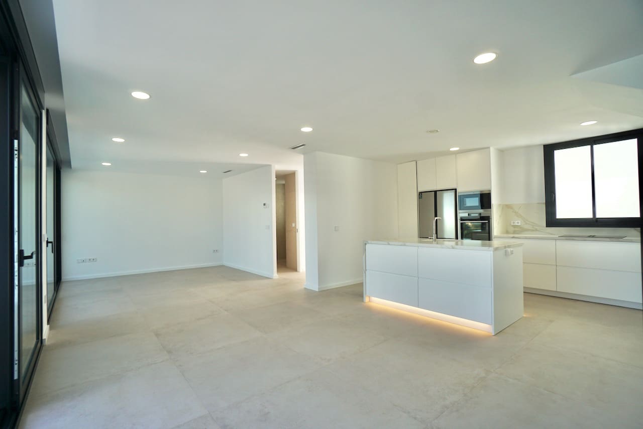 3 bedroom Villa for sale in Moraira with pool - € 690,000 (Ref: 8560724)