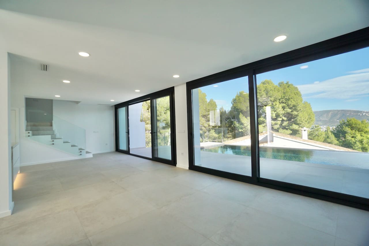 3 bedroom Villa for sale in Moraira with pool - € 690,000 (Ref: 8560724)