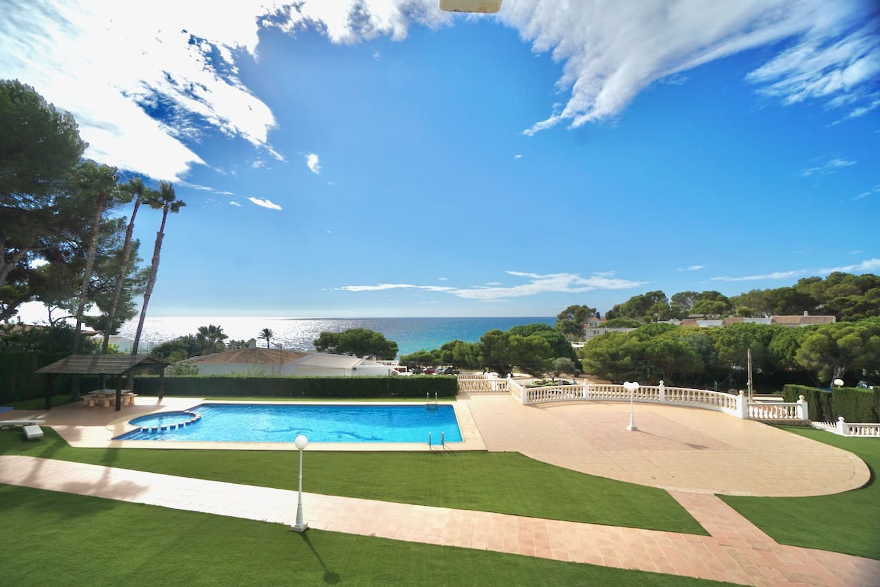 2 soveværelse Lejlighed til salg i Moraira med swimmingpool garage - € 741.000 (Ref: 8584165)