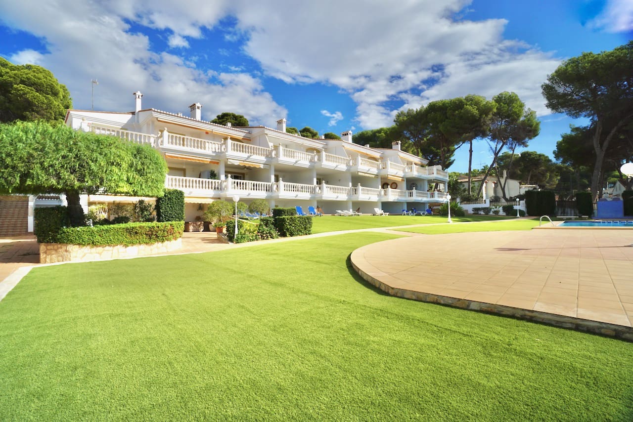 2 soveværelse Lejlighed til salg i Moraira med swimmingpool garage - € 741.000 (Ref: 8584165)