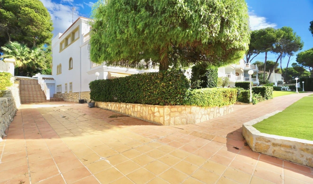 2 quarto Apartamento para venda em Moraira com piscina garagem - 741 000 € (Ref: 8584165)