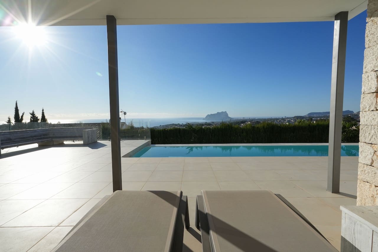 4 makuuhuone Huvila myytävänä paikassa Benissa mukana uima-altaan 
autotalli - 1 730 000 € (Ref: 8697443)