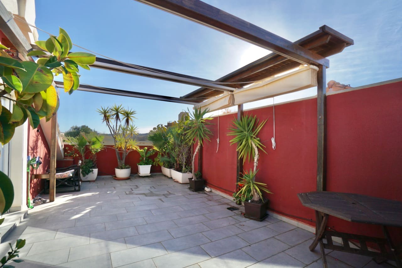 3 soveværelse Penthouse til salg i Arenal med swimmingpool - € 529.000 (Ref: 8706407)