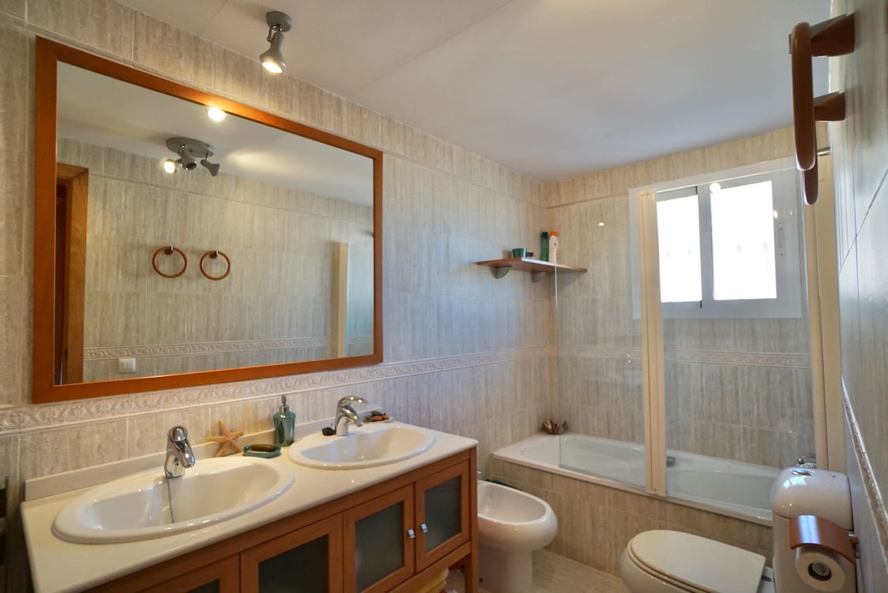 3 soveværelse Penthouse til salg i Arenal med swimmingpool - € 529.000 (Ref: 8706407)