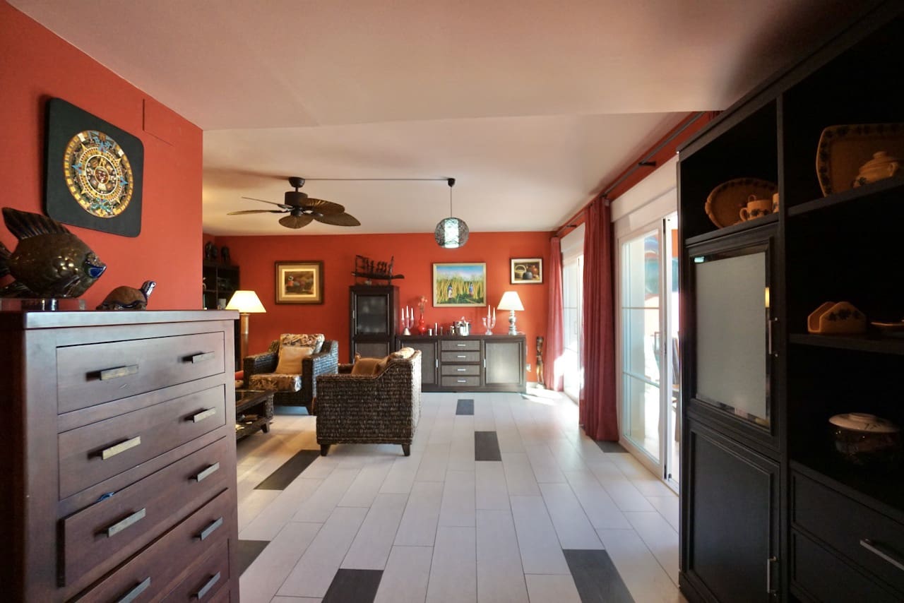 3 soveværelse Penthouse til salg i Arenal med swimmingpool - € 529.000 (Ref: 8706407)