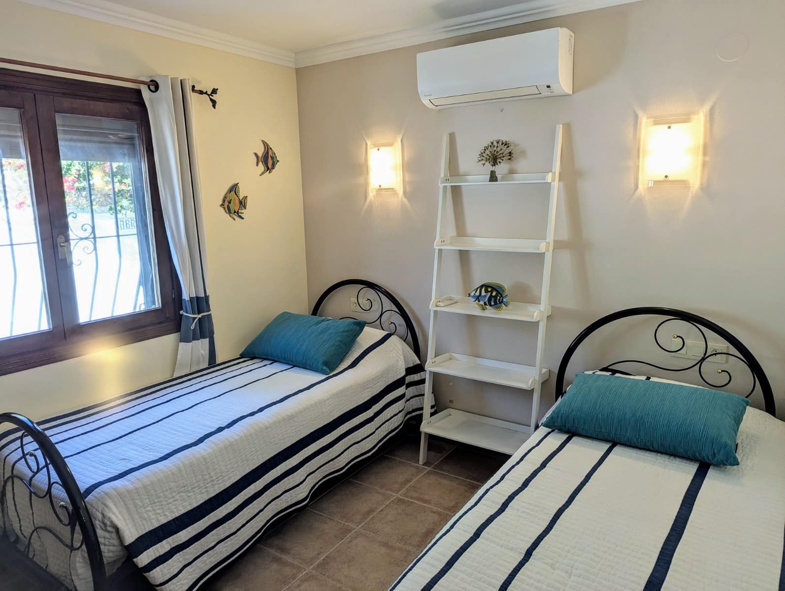 4 sypialnia Willa na sprzedaż w Moraira z basenem garażem - 665 000 € (Ref: 8779508)