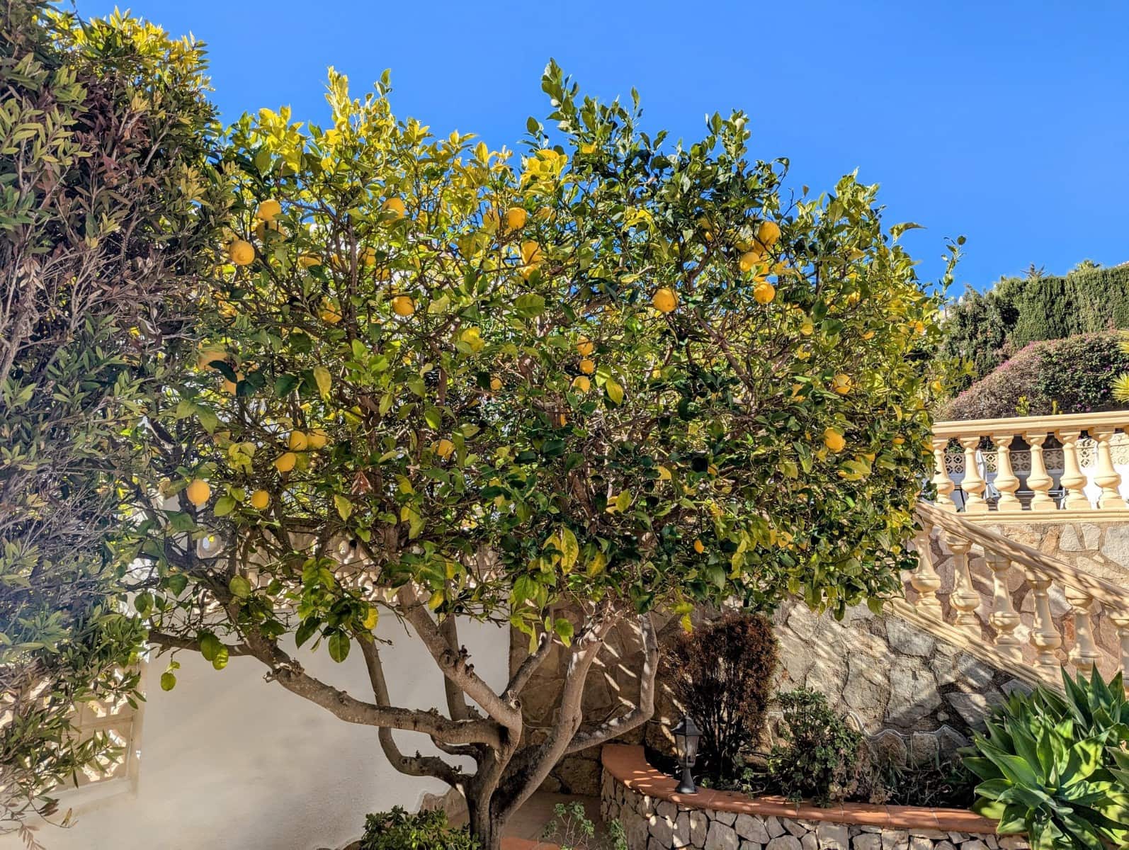 4 sypialnia Willa na sprzedaż w Moraira z basenem garażem - 665 000 € (Ref: 8779508)