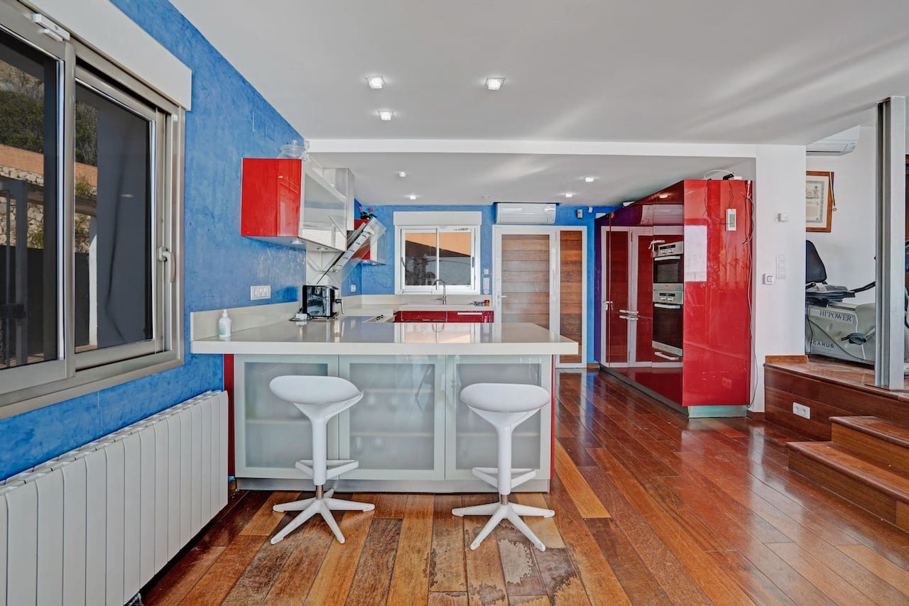 3 slaapkamer Villa te koop in Benissa met garage - € 1.500.000 (Ref: 8800123)