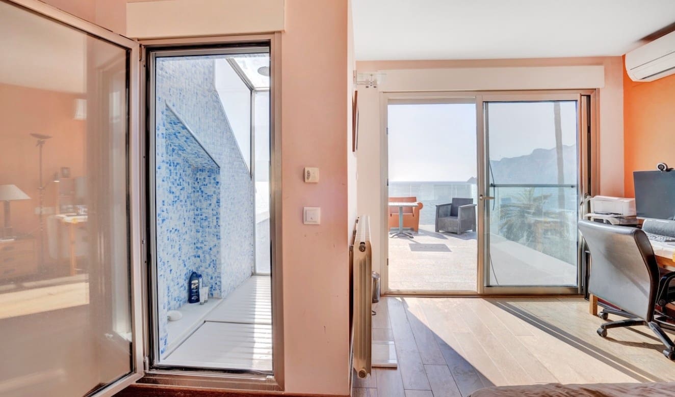 3 bedroom Villa for sale in Benissa with garage - € 1,500,000 (Ref: 8800123)