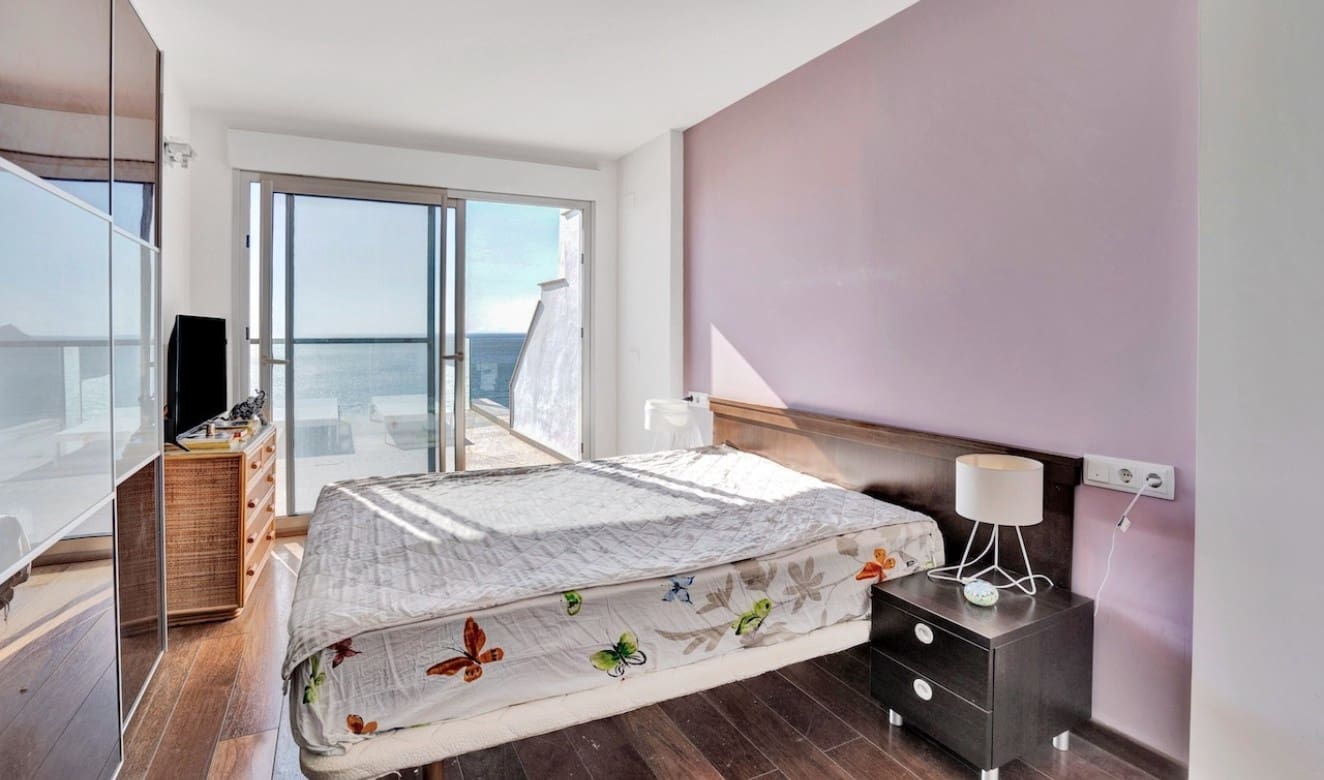 3 bedroom Villa for sale in Benissa with garage - € 1,500,000 (Ref: 8800123)