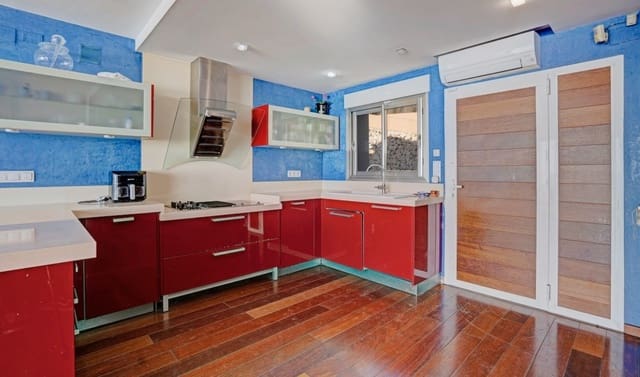 3 sovrum Villa till salu i Benissa med garage - 1 500 000 € (Ref: 8800123)