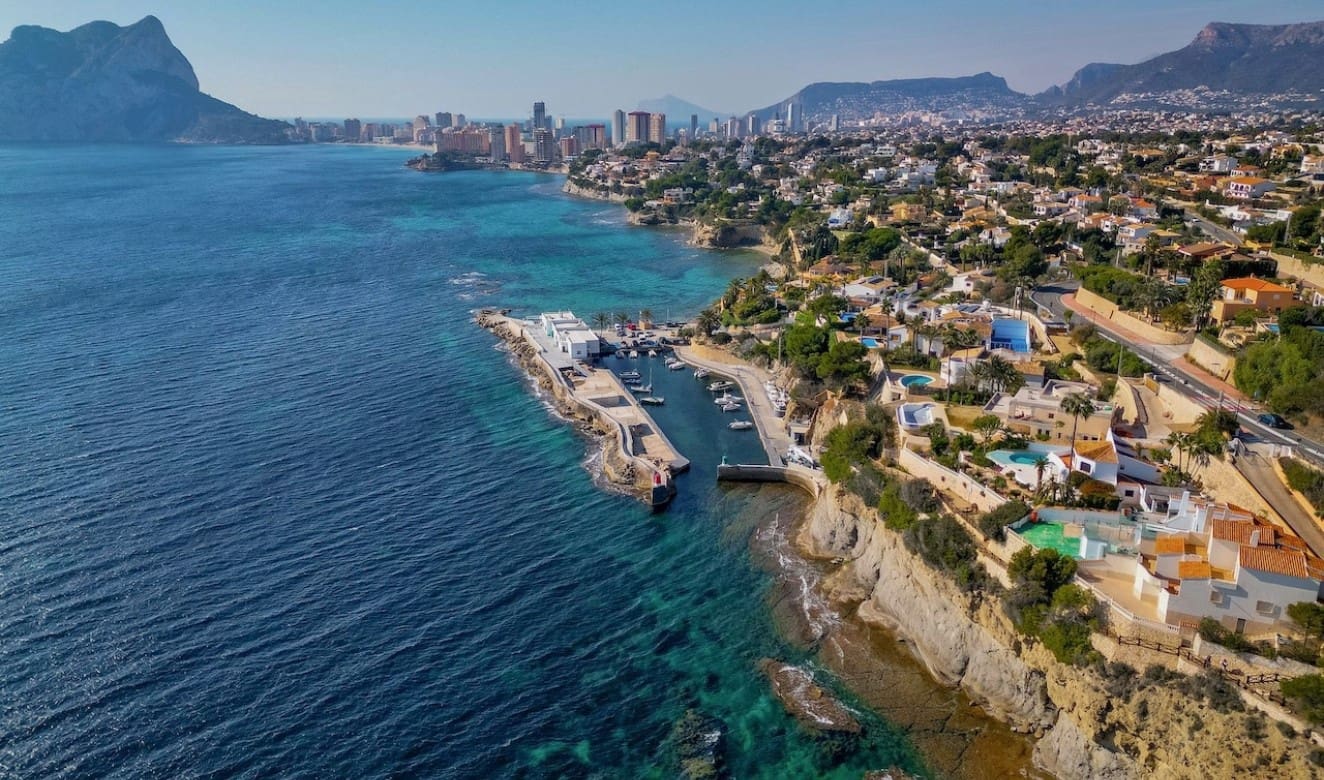 3 bedroom Villa for sale in Benissa with garage - € 1,500,000 (Ref: 8800123)