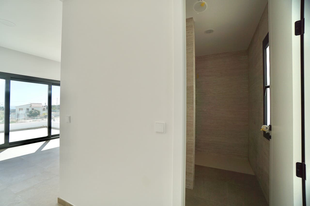 3 soveværelse Villa til salg i Benissa med swimmingpool garage - € 1.175.000 (Ref: 8826056)