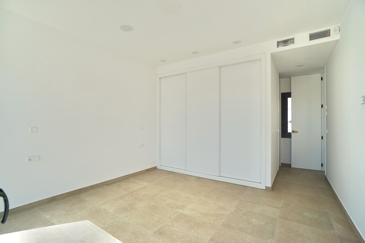 3 soveværelse Villa til salg i Benissa med swimmingpool garage - € 1.175.000 (Ref: 8826056)