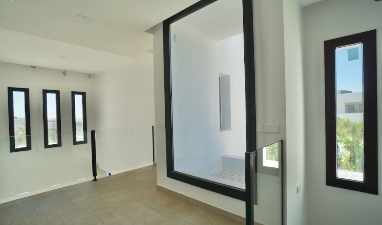 3 sovrum Villa till salu i Benissa med pool garage - 1 175 000 € (Ref: 8826056)