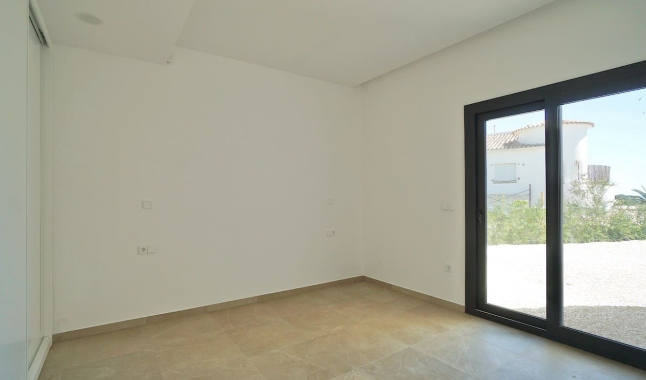 3 sovrum Villa till salu i Benissa med pool garage - 1 175 000 € (Ref: 8826056)