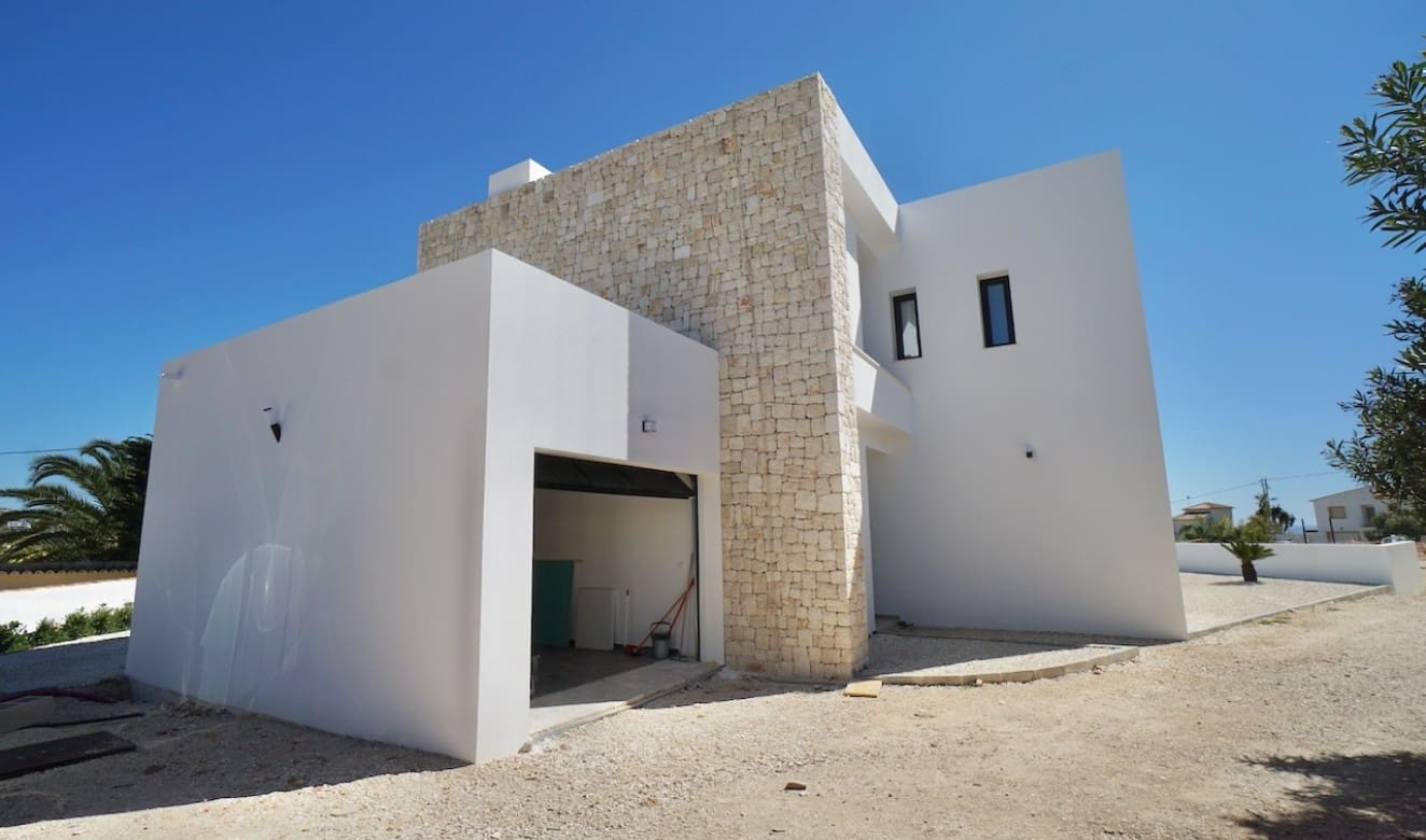 3 sovrum Villa till salu i Benissa med pool garage - 1 175 000 € (Ref: 8826056)