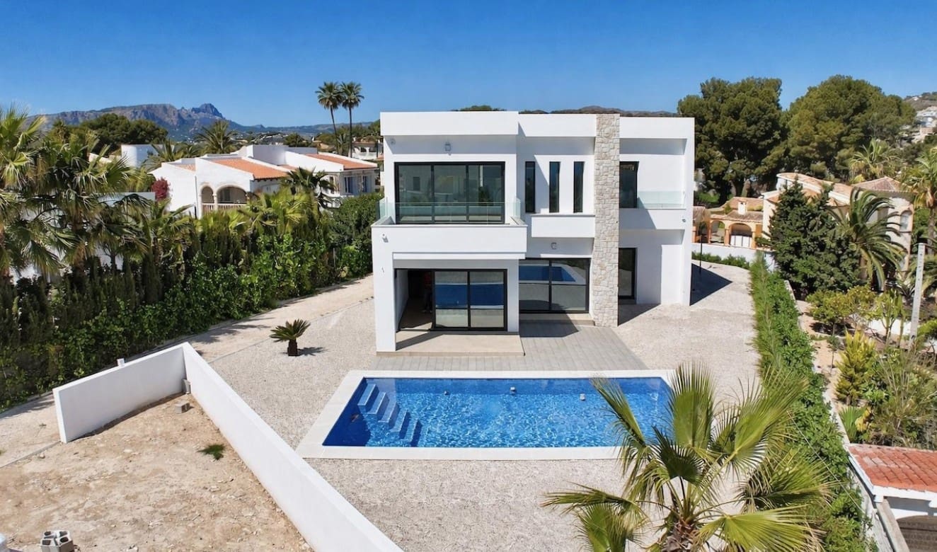 3 sovrum Villa till salu i Benissa med pool garage - 1 175 000 € (Ref: 8826056)