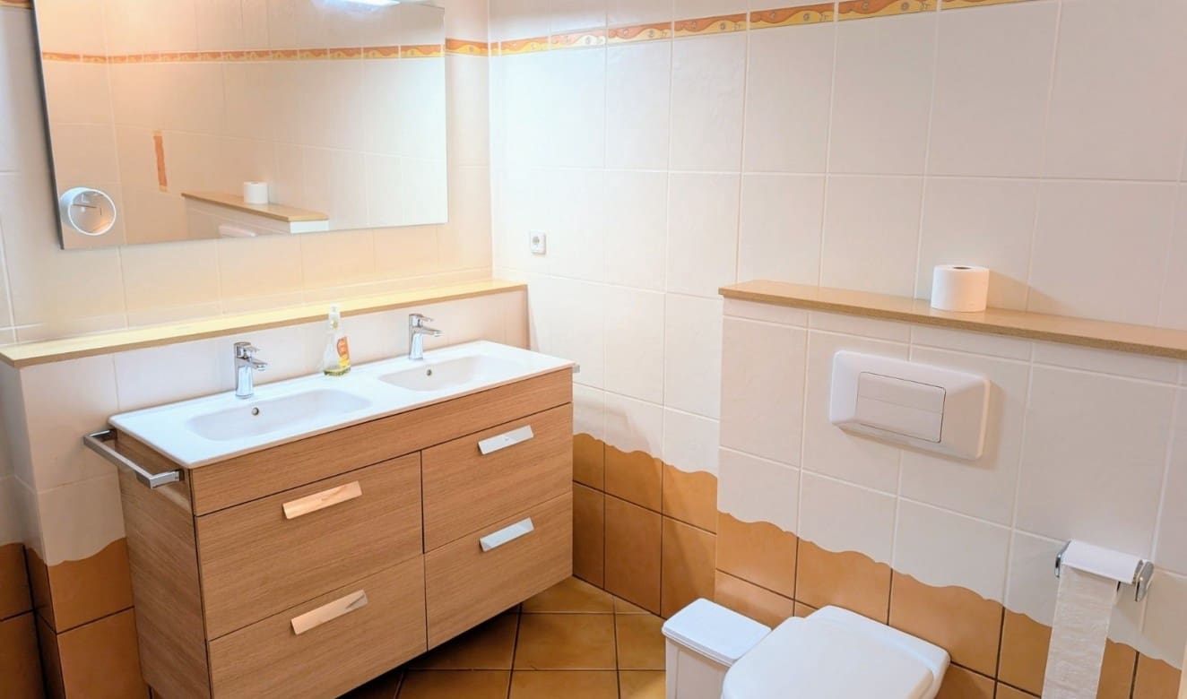 3 slaapkamer Villa te koop in Cumbre del Sol met zwembad - € 499.000 (Ref: 8874443)