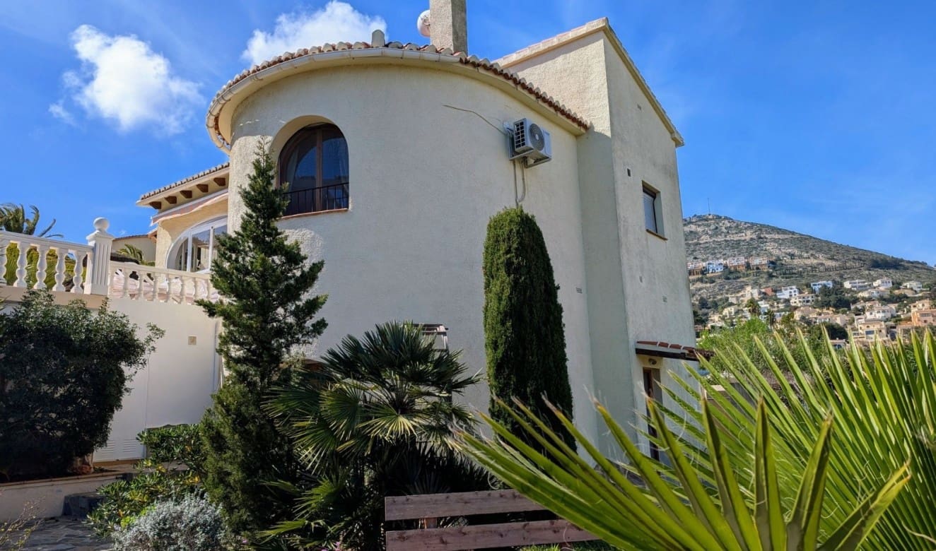 3 slaapkamer Villa te koop in Cumbre del Sol met zwembad - € 499.000 (Ref: 8874443)
