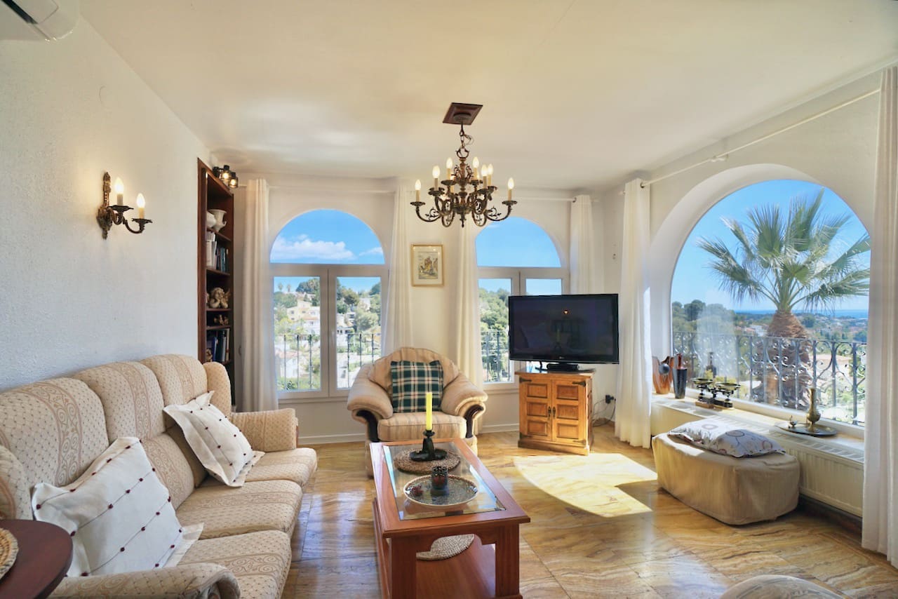 4 bedroom Villa for sale in Benissa with pool garage - € 595,000 (Ref: 8904964)