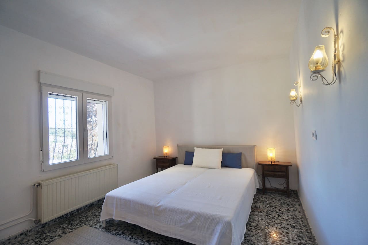 4 bedroom Villa for sale in Benissa with pool garage - € 595,000 (Ref: 8904964)