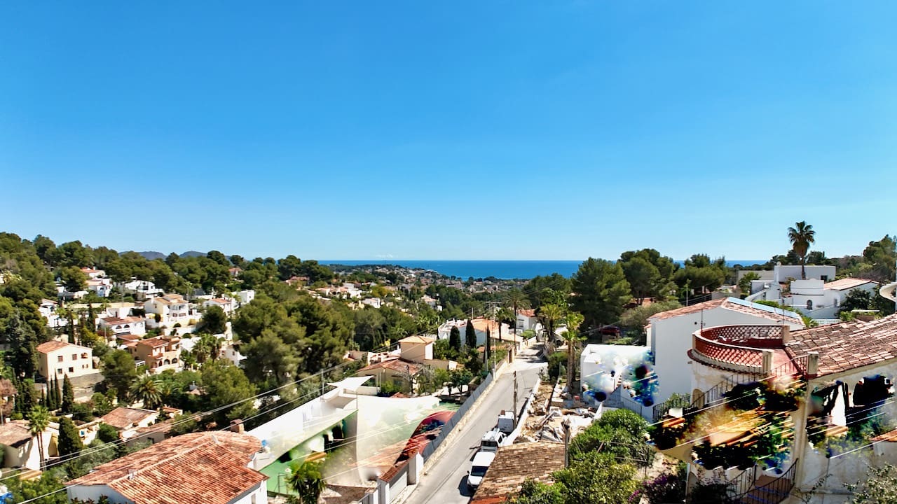 4 bedroom Villa for sale in Benissa with pool garage - € 595,000 (Ref: 8904964)