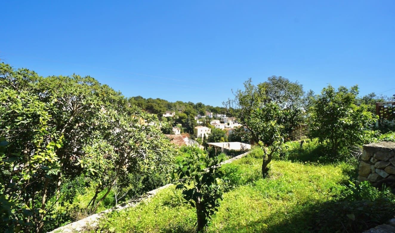 4 bedroom Villa for sale in Benissa with pool garage - € 595,000 (Ref: 8904964)