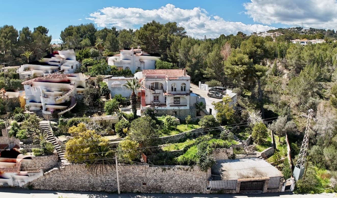 4 bedroom Villa for sale in Benissa with pool garage - € 595,000 (Ref: 8904964)