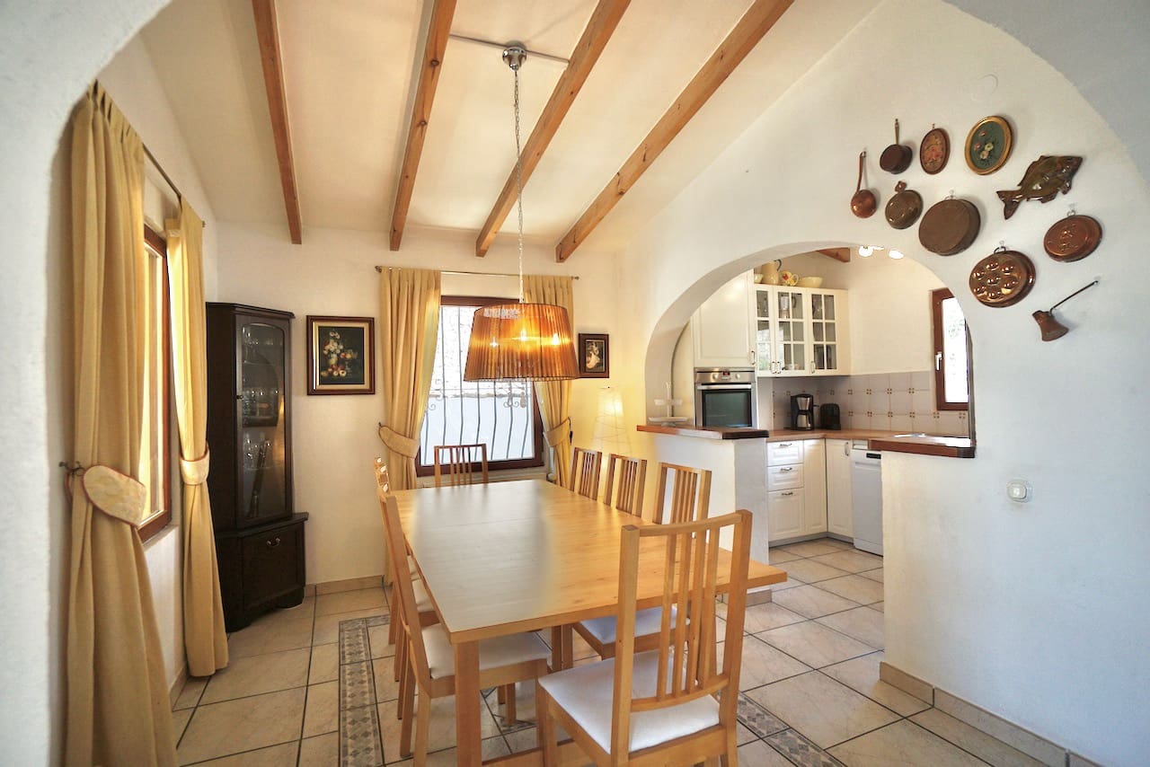 4 slaapkamer Villa te koop in Benitachell / Benitatxell met zwembad - € 525.000 (Ref: 8931579)