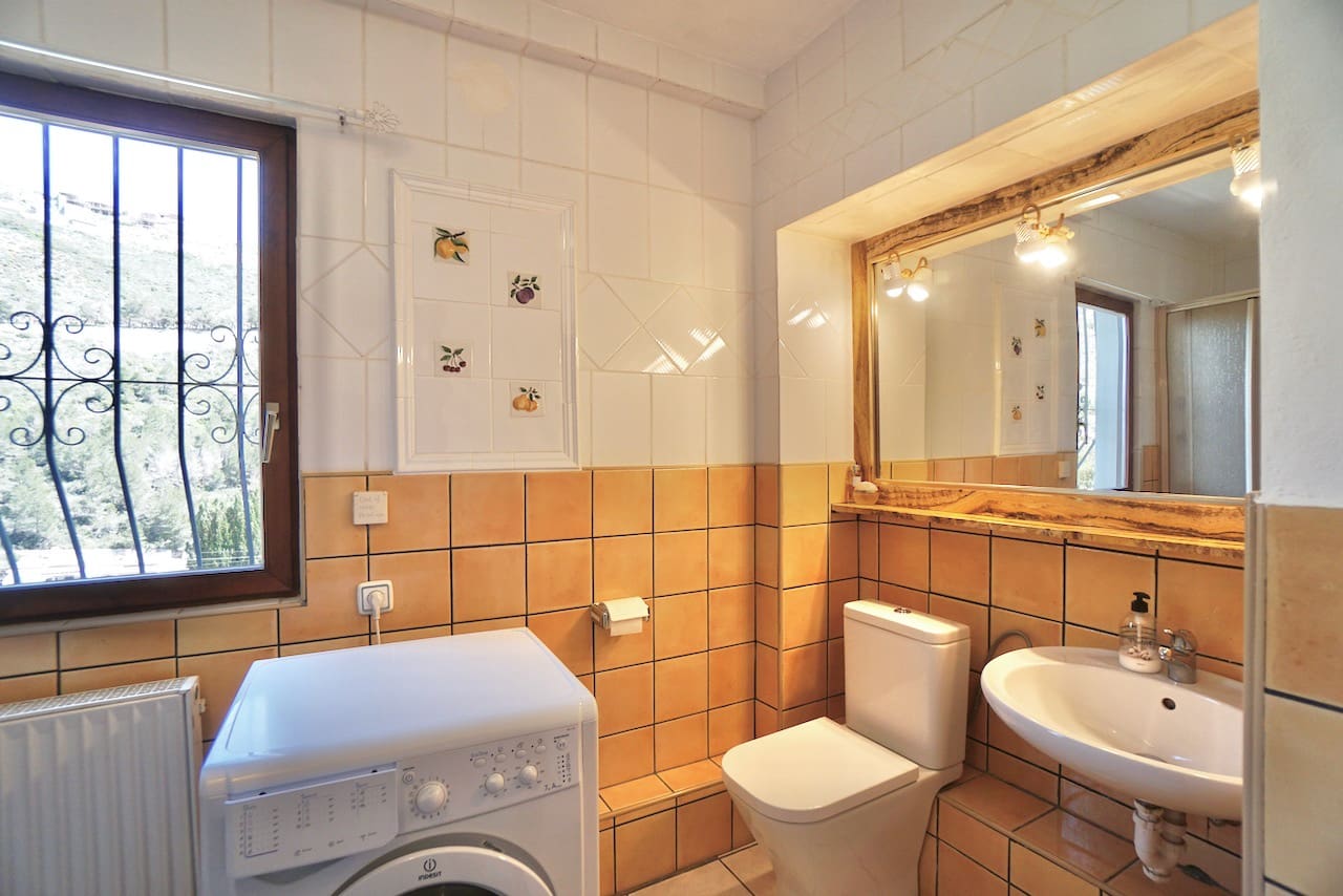 4 slaapkamer Villa te koop in Benitachell / Benitatxell met zwembad - € 525.000 (Ref: 8931579)