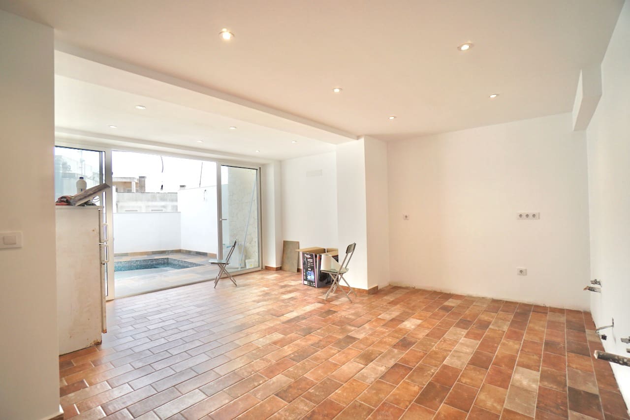 4 soverom Hus til salgs i Benitachell / Benitatxell med svømmebasseng - € 360 750 (Ref: 8967439)