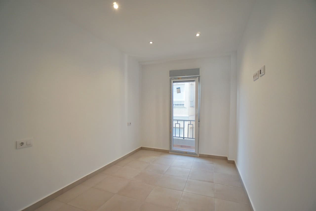 4 soverom Hus til salgs i Benitachell / Benitatxell med svømmebasseng - € 360 750 (Ref: 8967439)