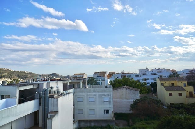 4 bedroom Townhouse for sale in Benitachell / Benitatxell with pool - € 360,750 (Ref: 8967439)